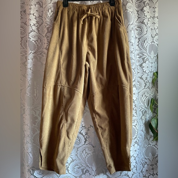 unknown Pants - Women’s Mustard Corduroy Barrel Wide Leg Drawstring Pants M Size 6